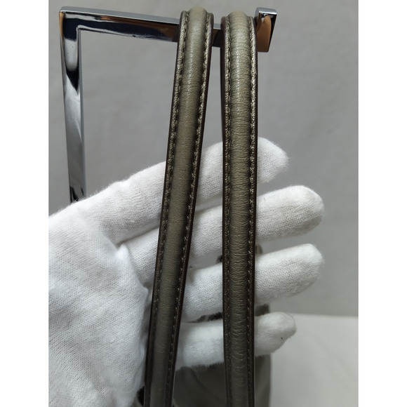 Coach Madison Phoebe Gray Leather 3 Compartments Shoulder Bag - Picture 7 of 16